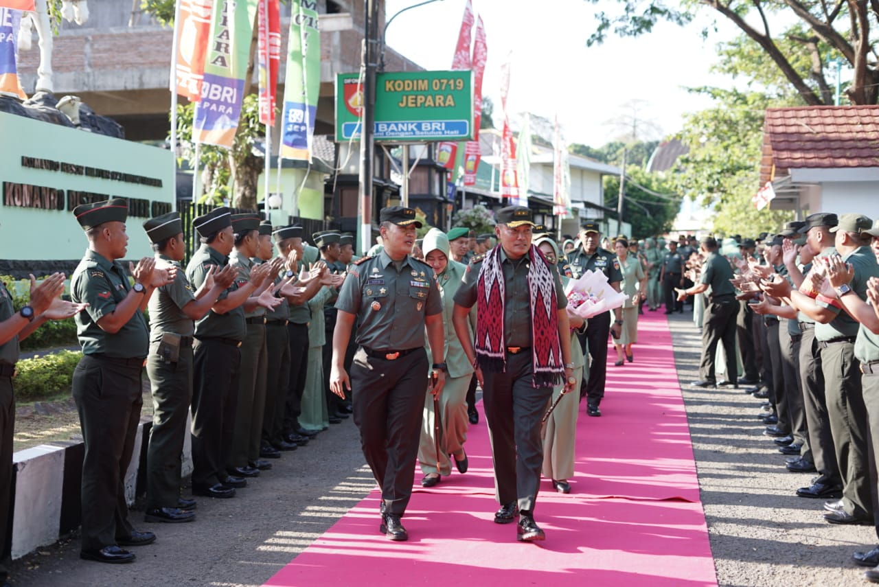 Kunjungan Kerja Pangdam IV/Diponegoro Ke Kodim 0719/Jepara